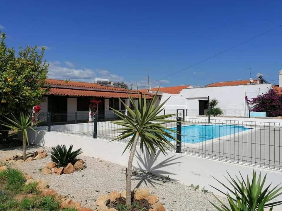 Villa Quinta Cosy à Paderne  Extérieur photo